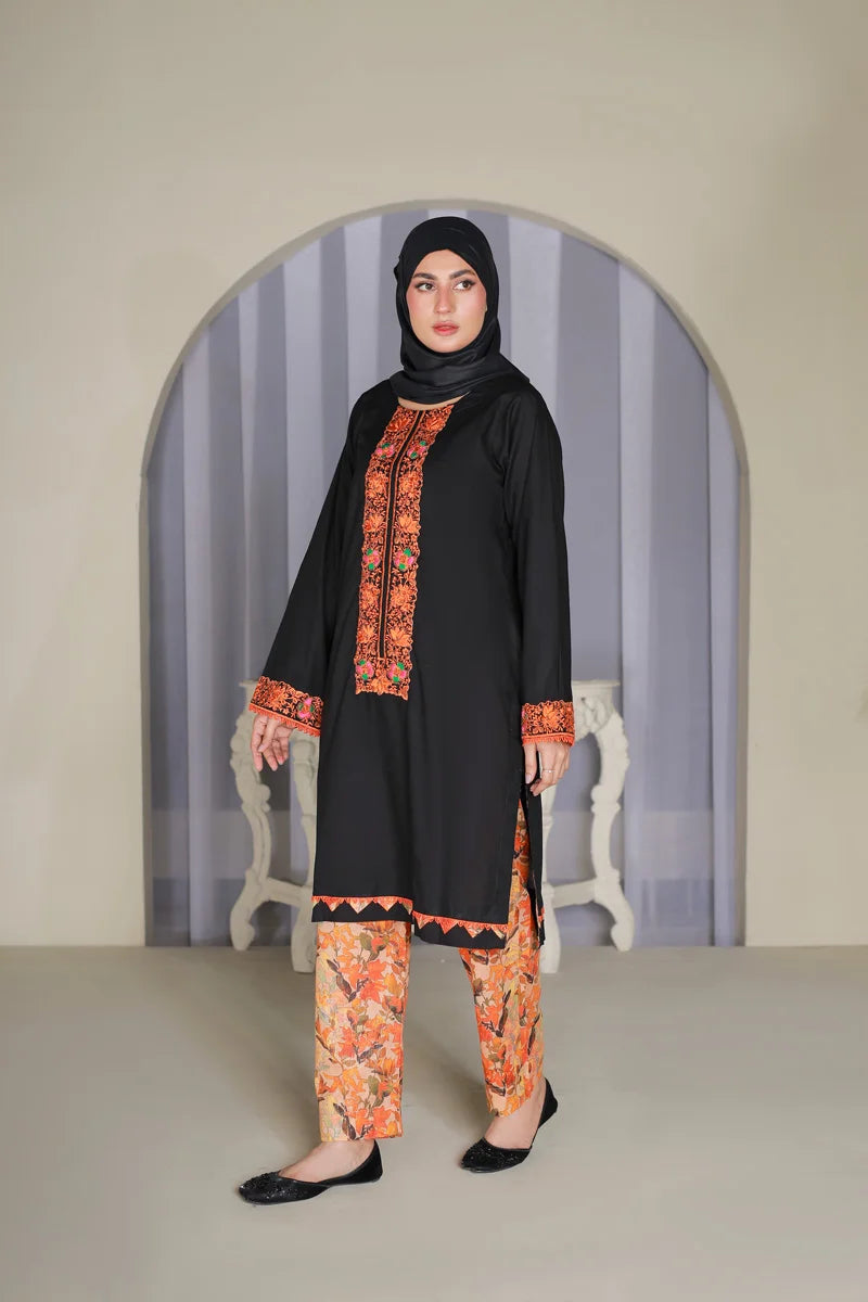 Black Flame Kurta Set by Bint-e-Habib - Rang-e-Noor Summer Collection 26 image 3