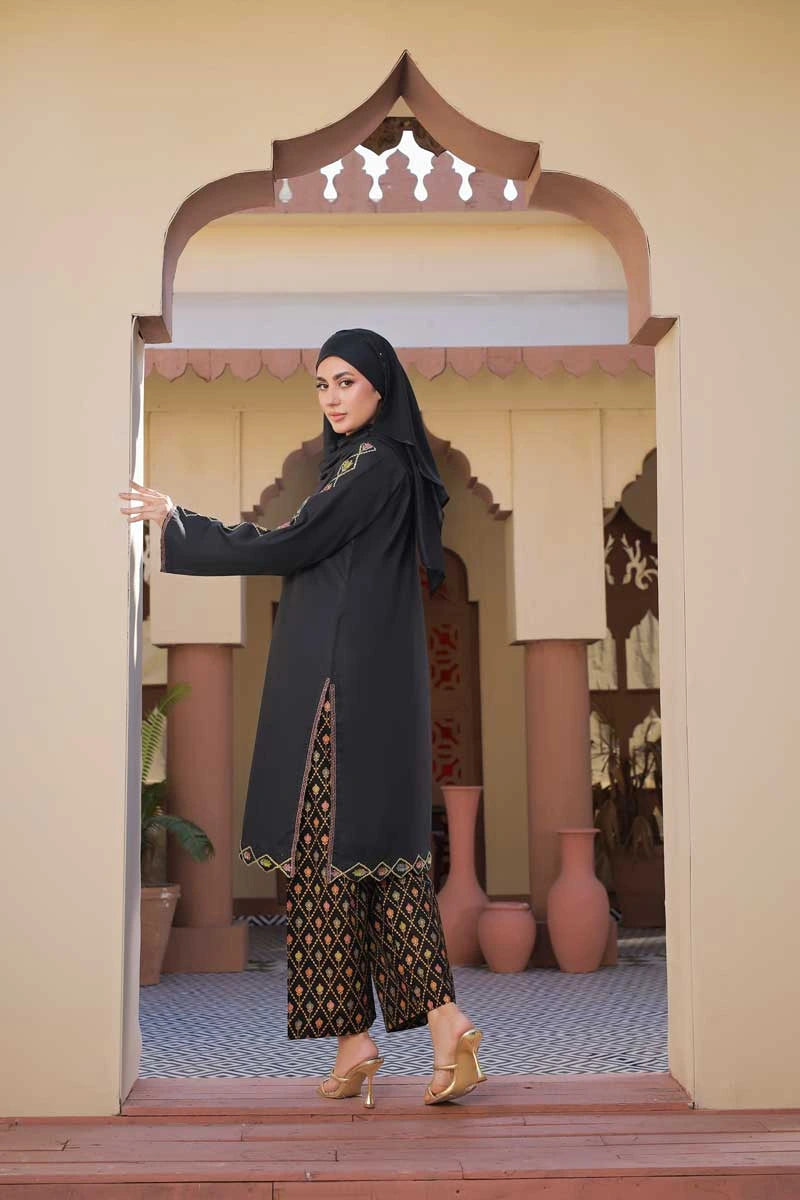 Embroidered Kurta with Printed Palazzos by Bint-e-Habib - Rang-e-Noor Summer Collection 26 image 5