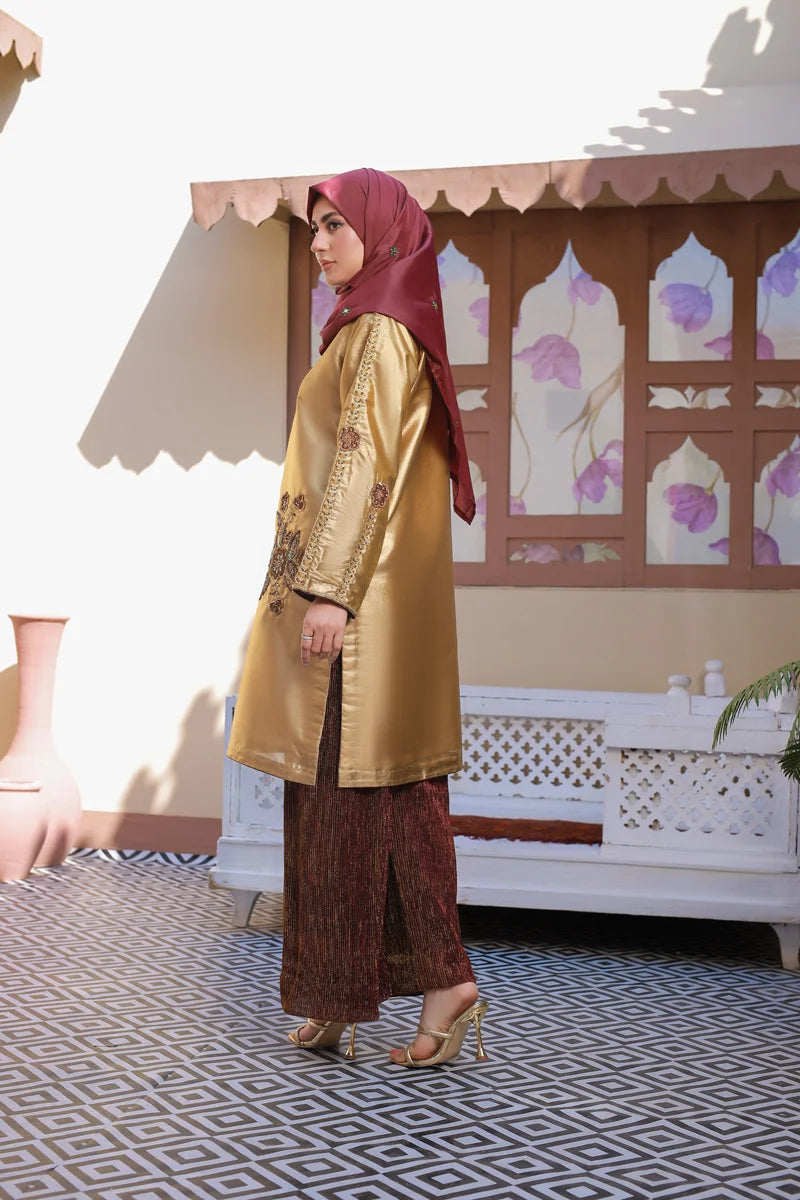 Golden Floral Embroidered Kurta Set with Textured Pants by Bint-e-Habib - Formal Collection image 5