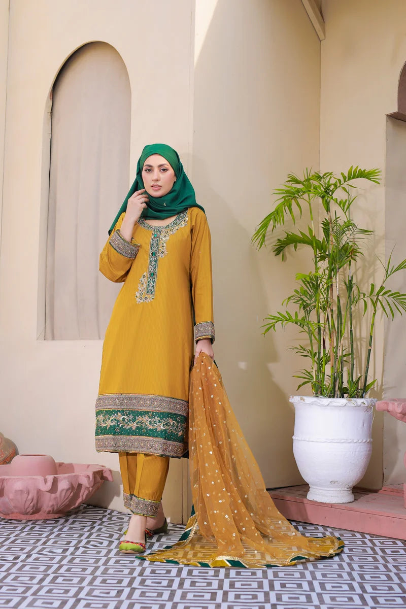 Golden Zest Ensemble by Bint-e-Habib - Rang-e-Noor Summer Collection 26 image 3