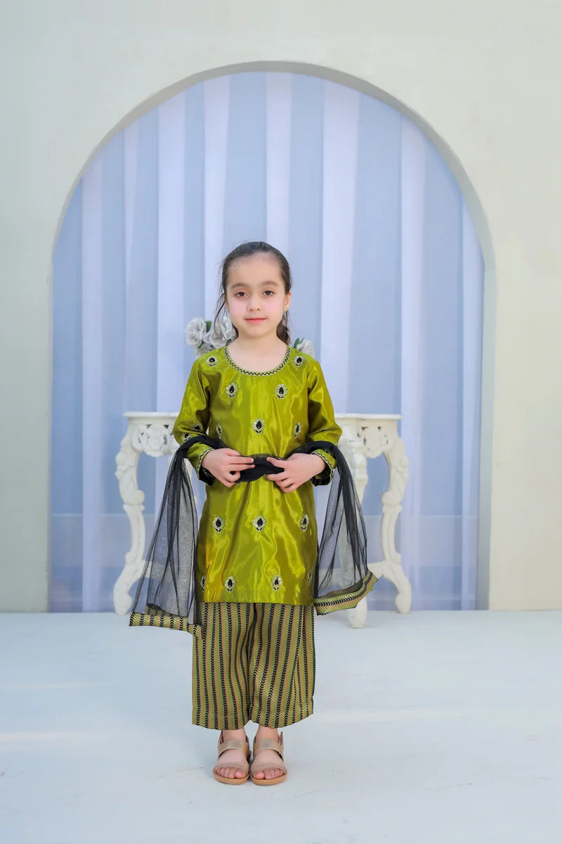 Little Olive Charm Embroidered Suit Set